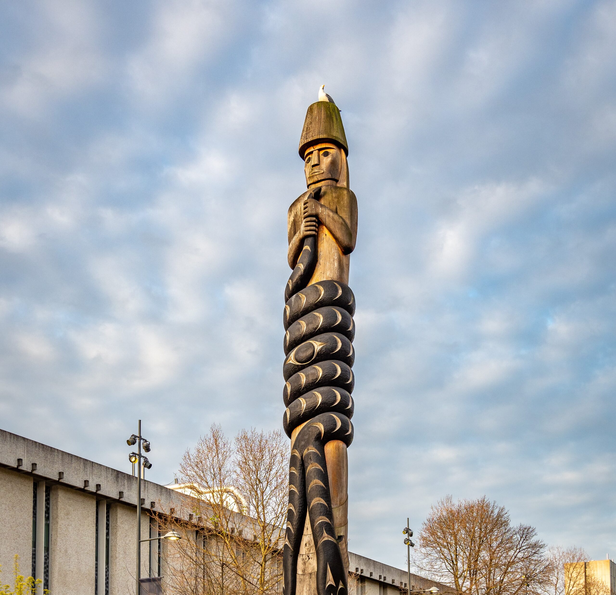 Musqueam Welcome Pole dedicated at UBC